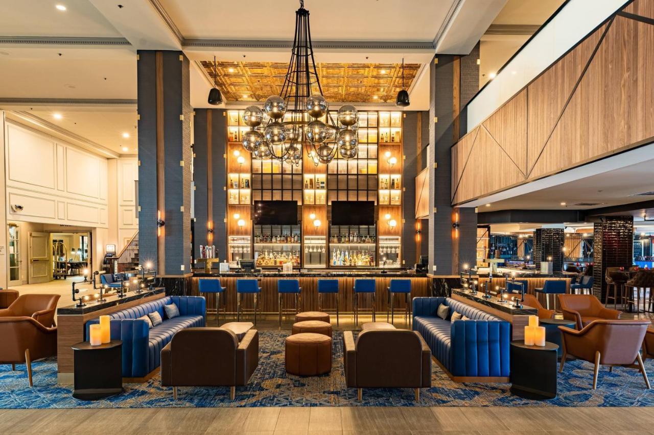 Delta Hotels by Marriott Fredericton Exteriör bild