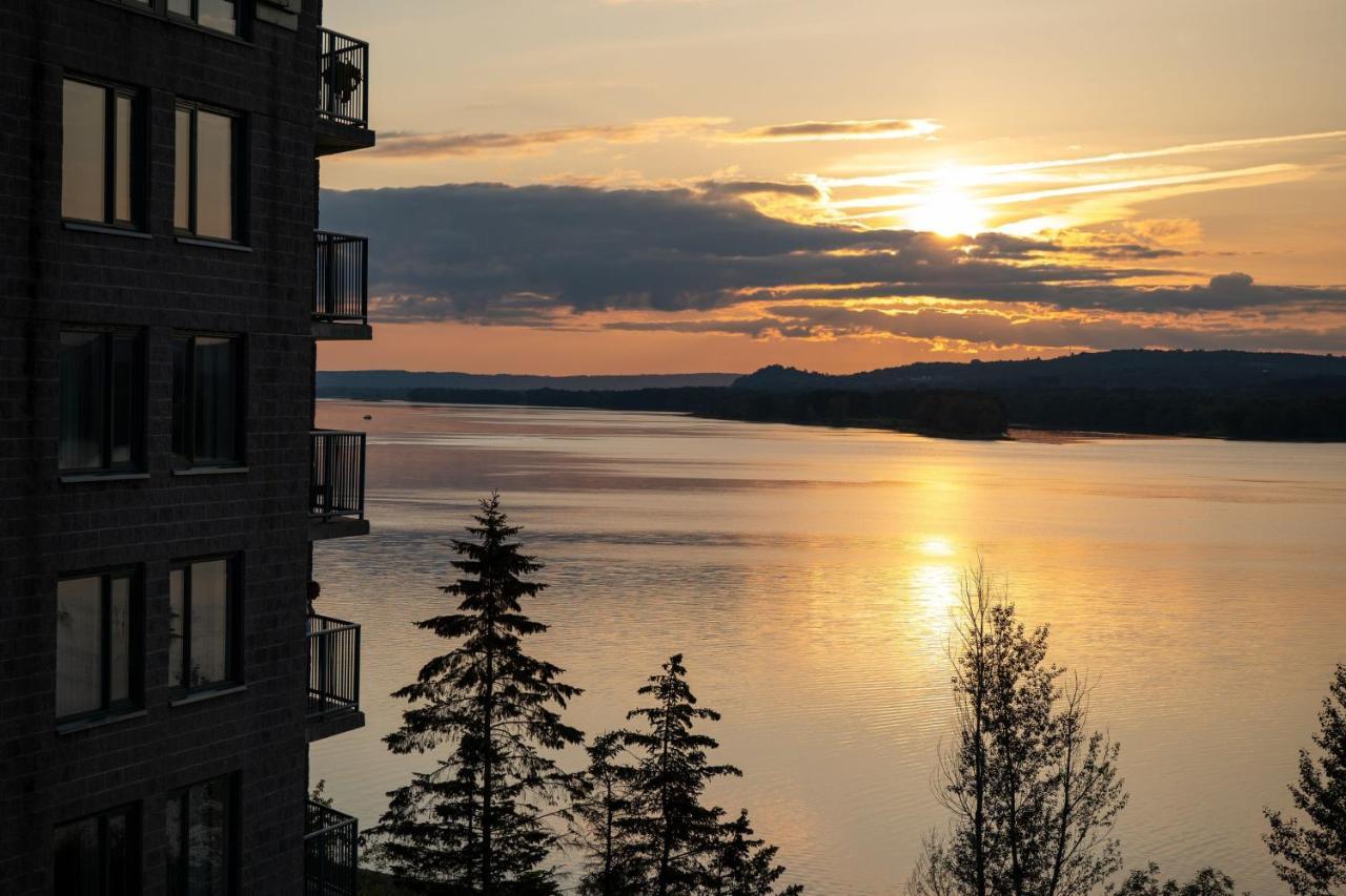 Delta Hotels by Marriott Fredericton Exteriör bild